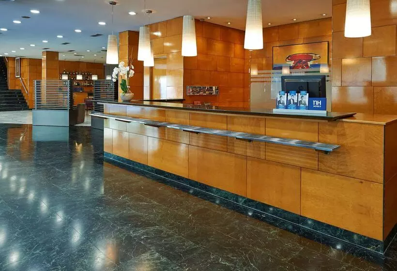 Hotel NH Ciutat De Reus
