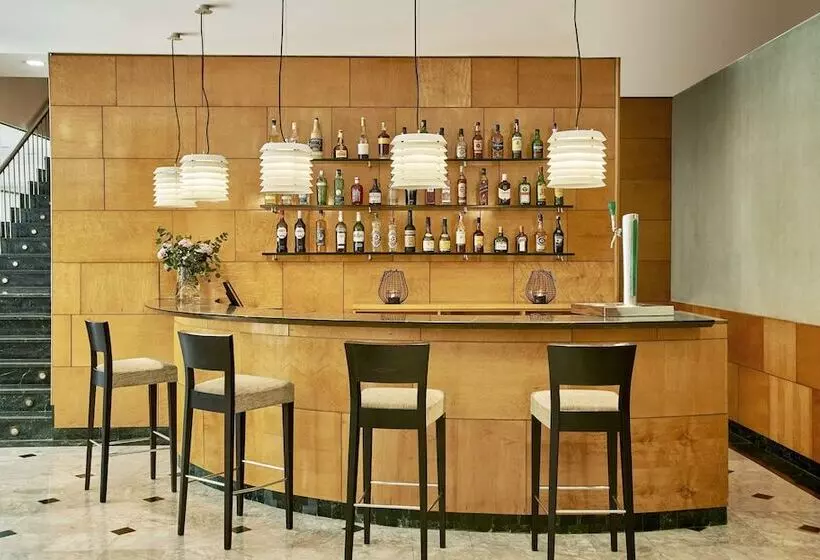 Hotel NH Ciutat De Reus