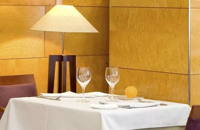 Hotel NH Ciutat De Reus