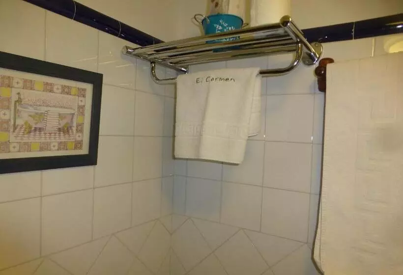 田舎風ホテル El Carmen