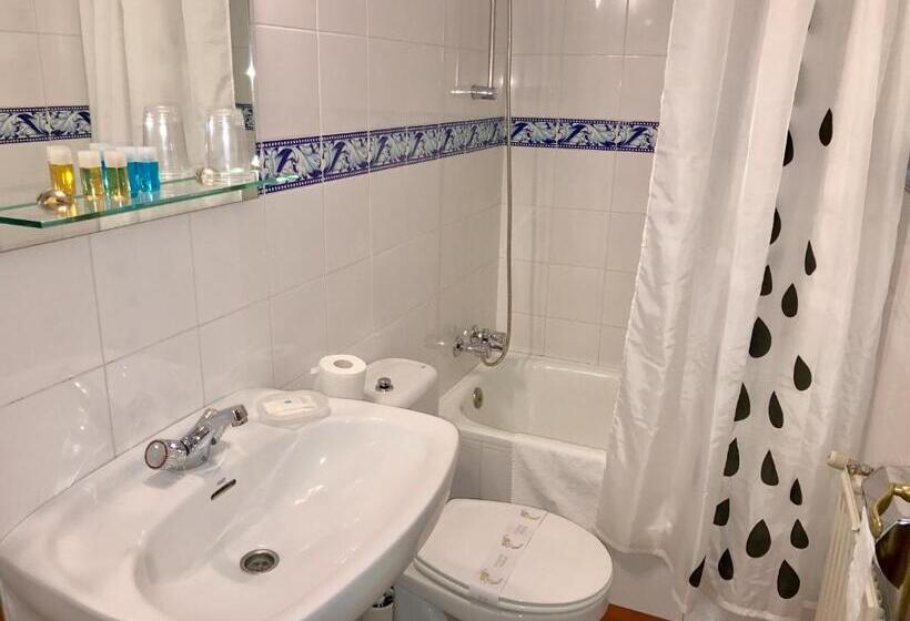 هتل روستایی Rural Tia Margot