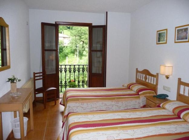 فندق Hostal Gogar