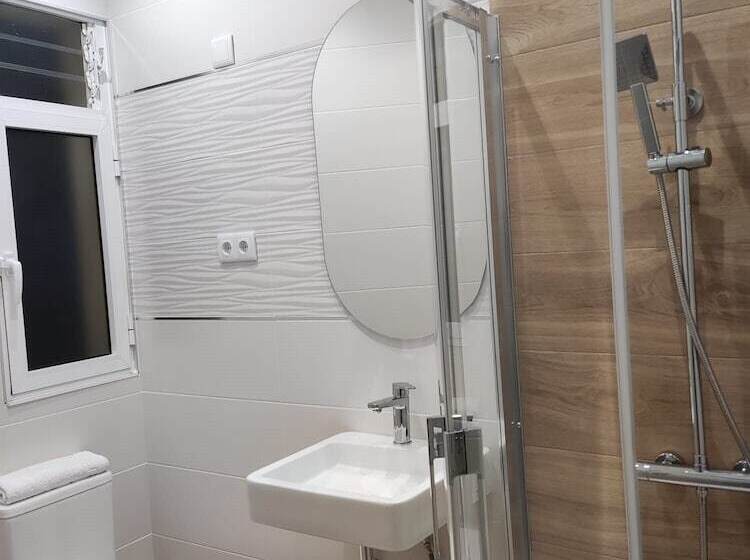 هتل Hostal La Mexicana