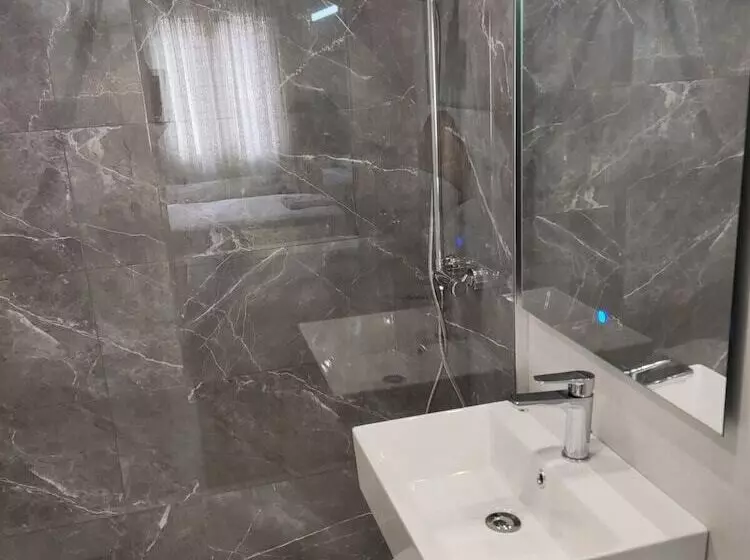 酒店 Hostal La Mexicana