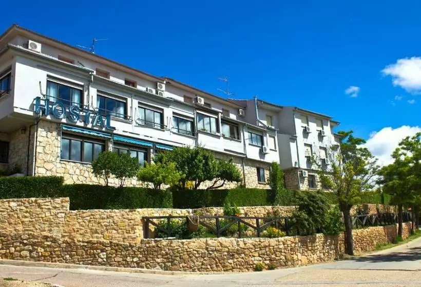 هتل Hostal Restaurante El Mirador