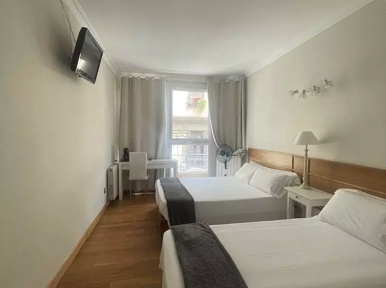 酒店 Pensión Artea