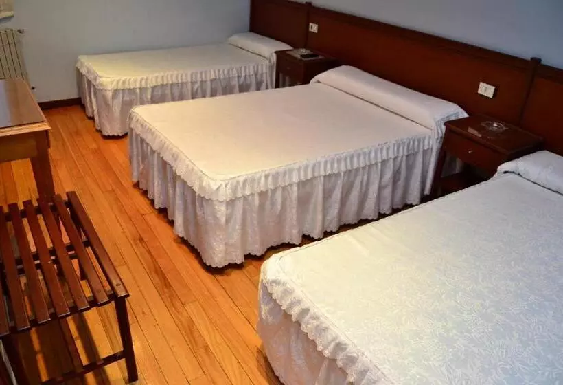 هتل Pensión Residencia Buenos Aires