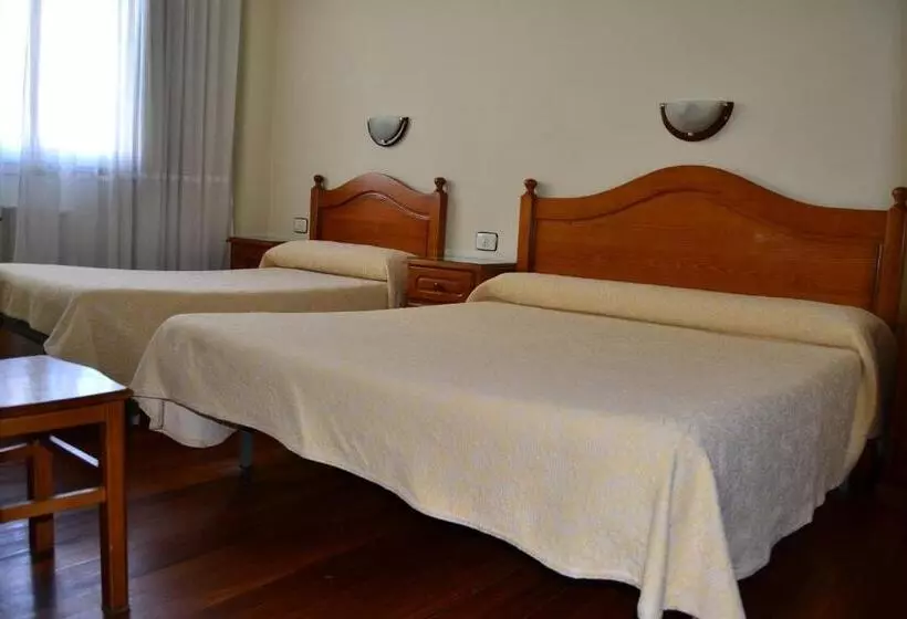 هتل Pensión Residencia Buenos Aires