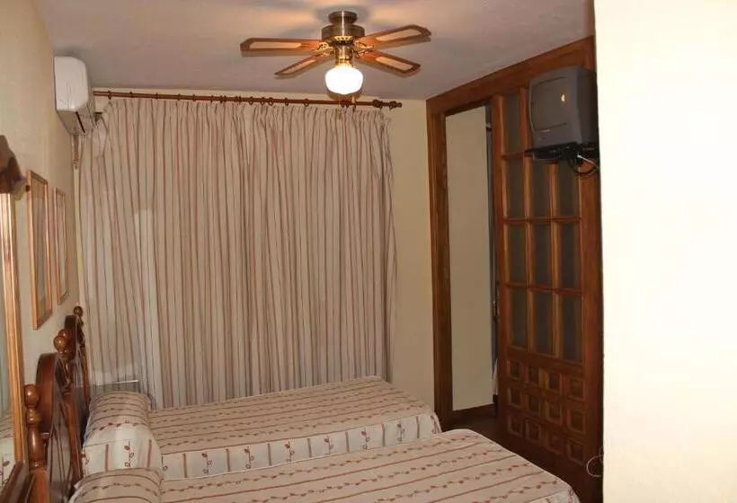 モーテル Hostal Andalucia