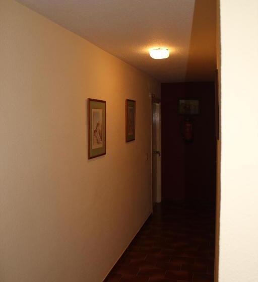 مُتل Hostal Andalucia