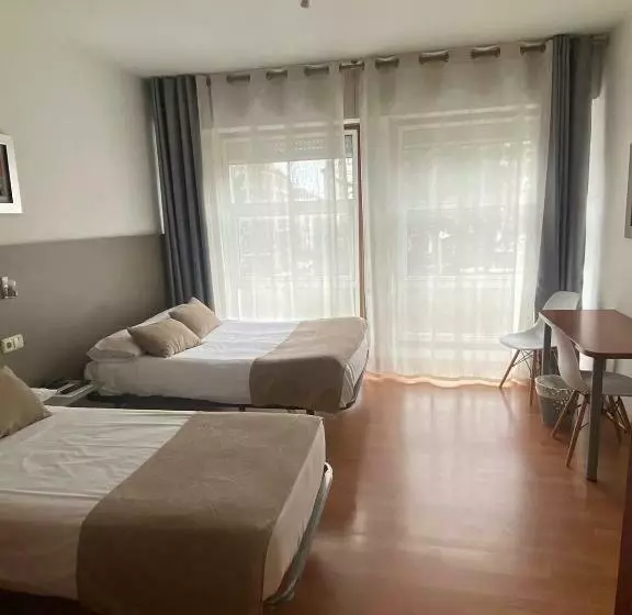 Pensión Residencia Fornos