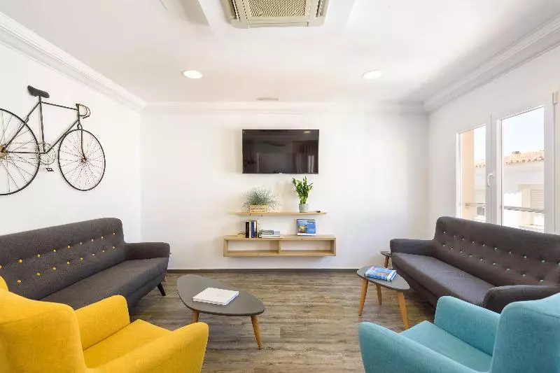 Hostal Jume  Urban Rooms