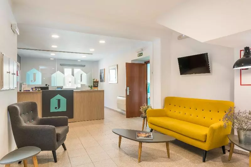 Hostal Jume  Urban Rooms
