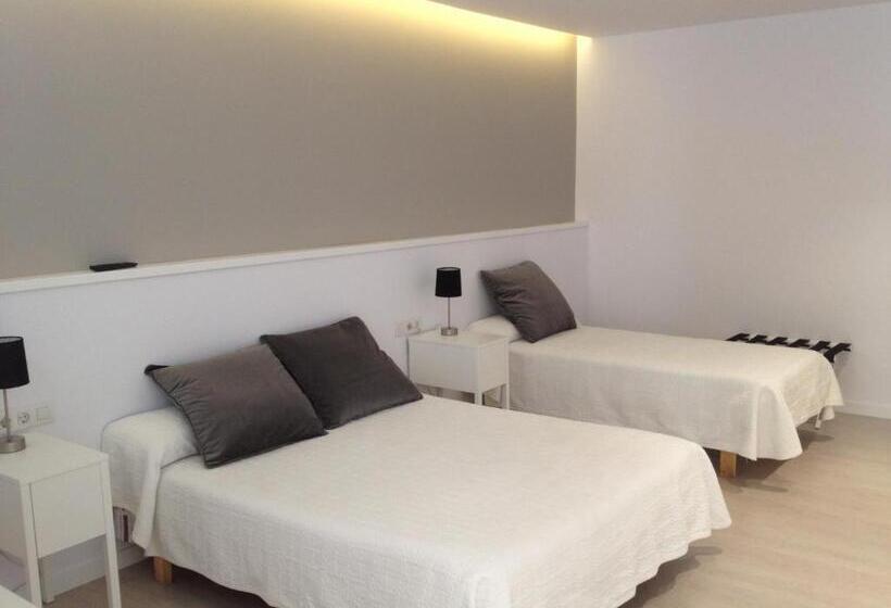 هتل Hostal La Palma