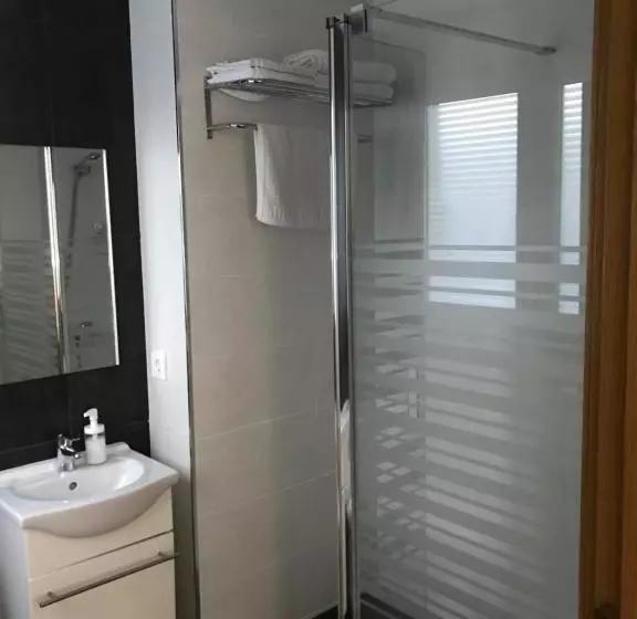 فندق Hostal Libertad