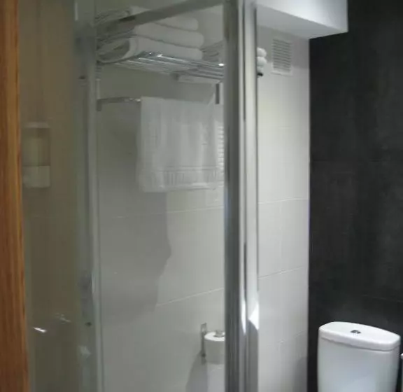 فندق Hostal Libertad