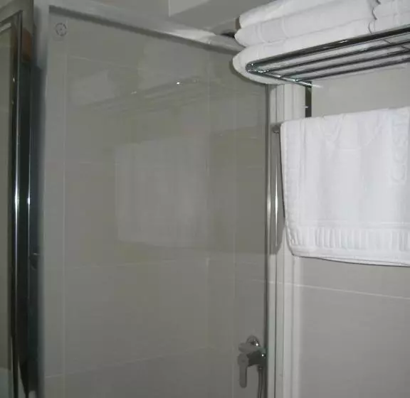 فندق Hostal Libertad