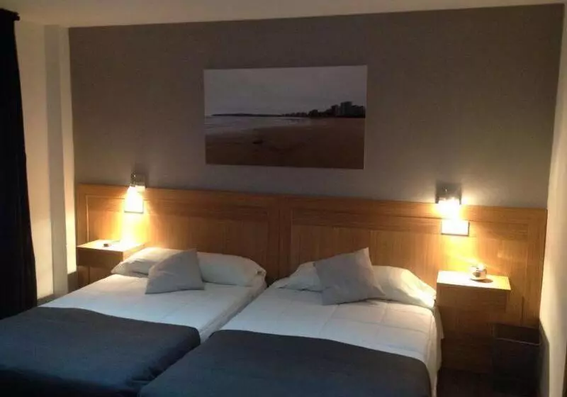 فندق Hostal Libertad