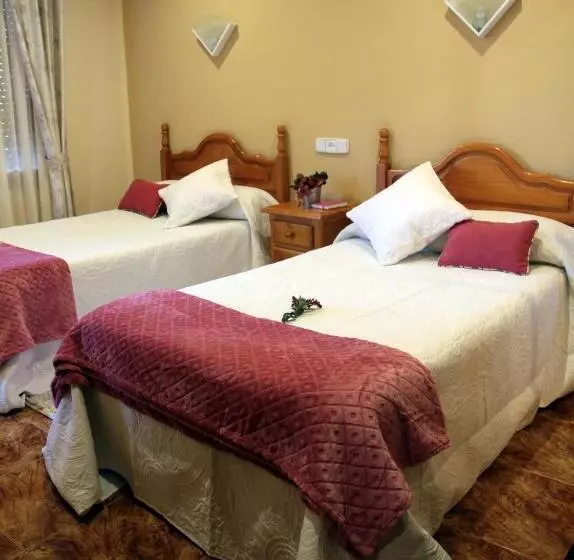 酒店 Hostal Pachin