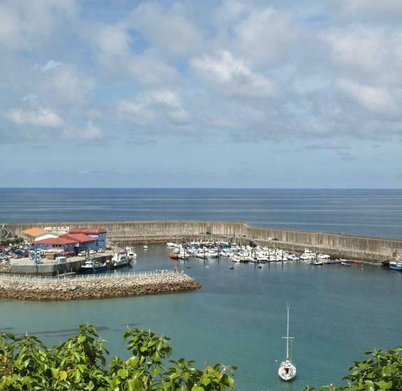 בית מלון כפרי Lastres Miramar