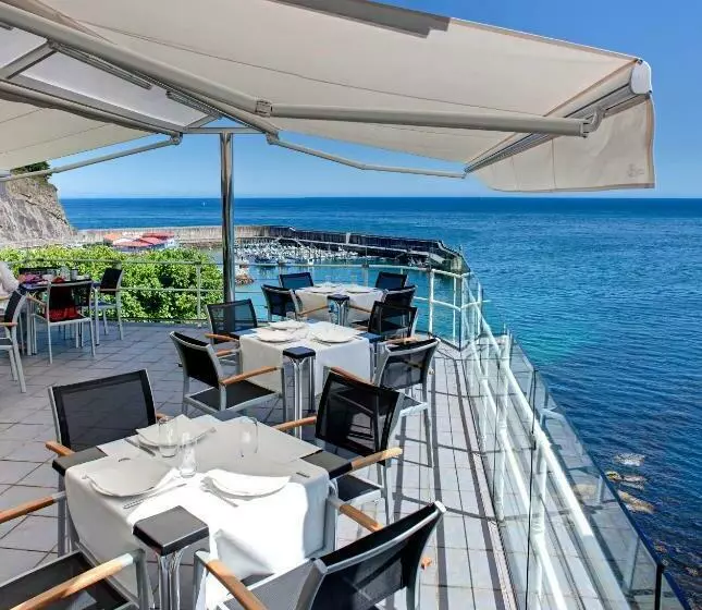 Hotel Lastres Miramar