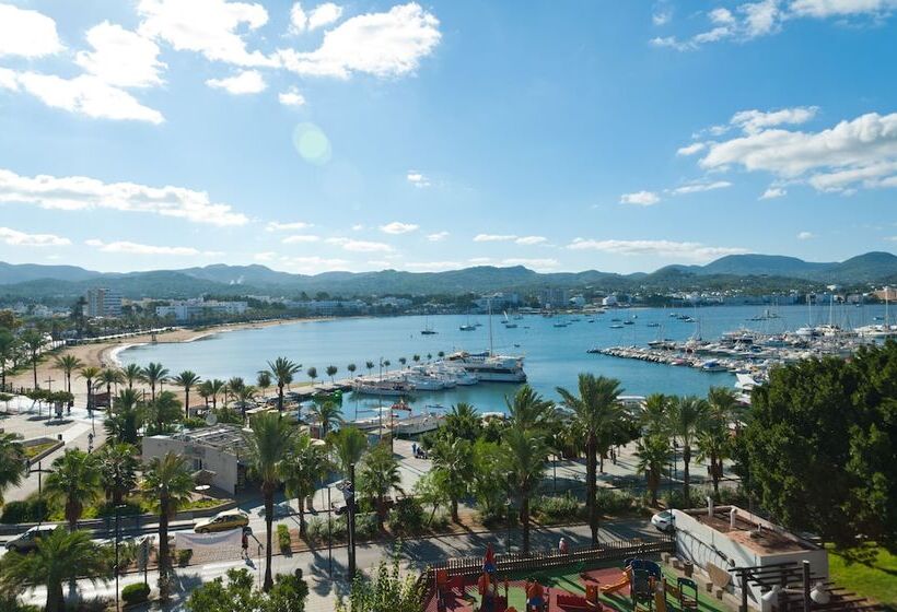 The Red Hotel Adults Only