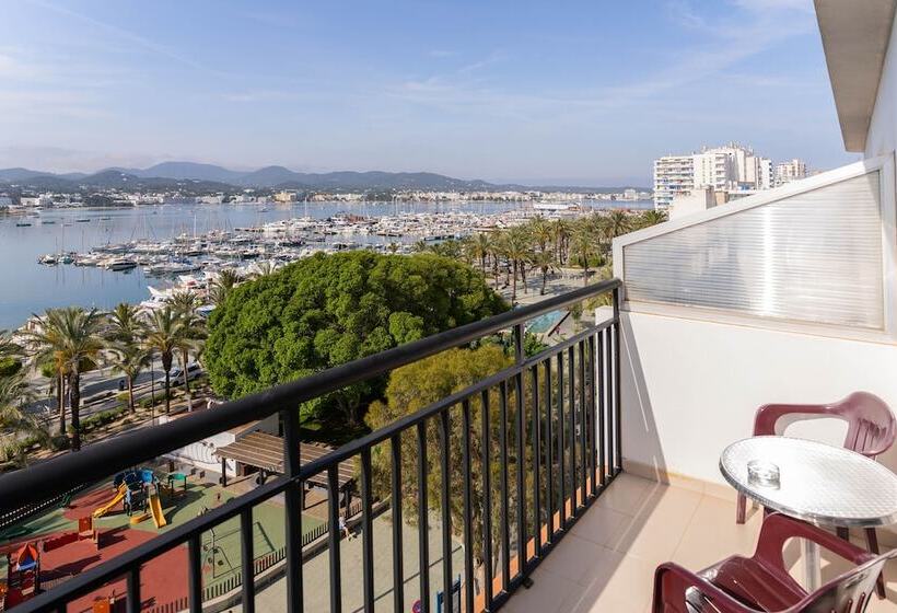 The Red Hotel Adults Only