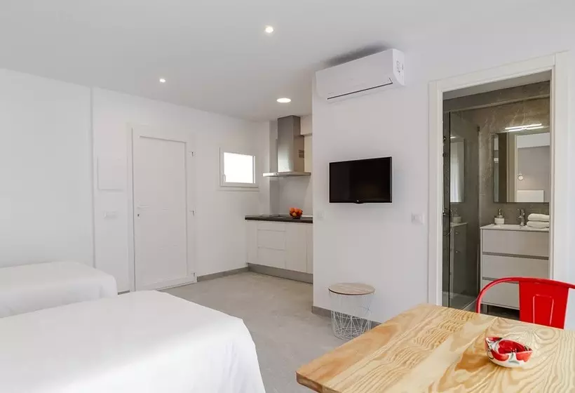 Inner Kompas Studios