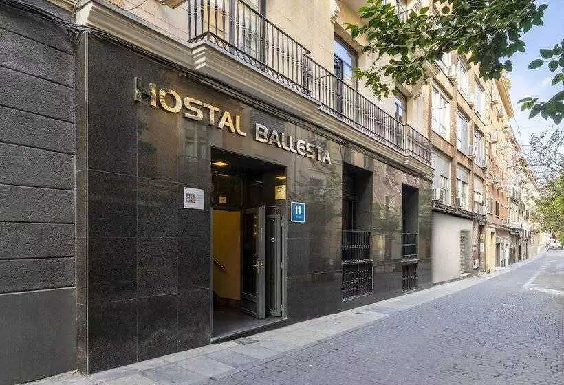 Hostal Ballesta