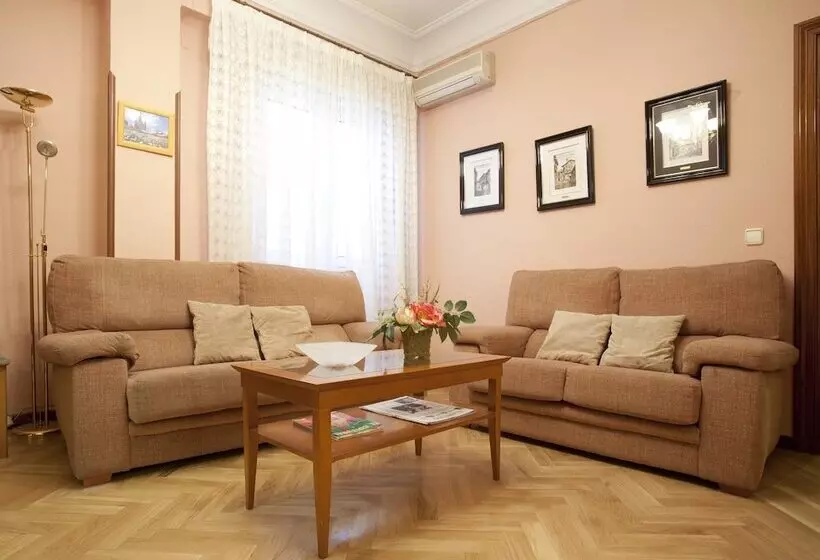Hostal Maria Luisa