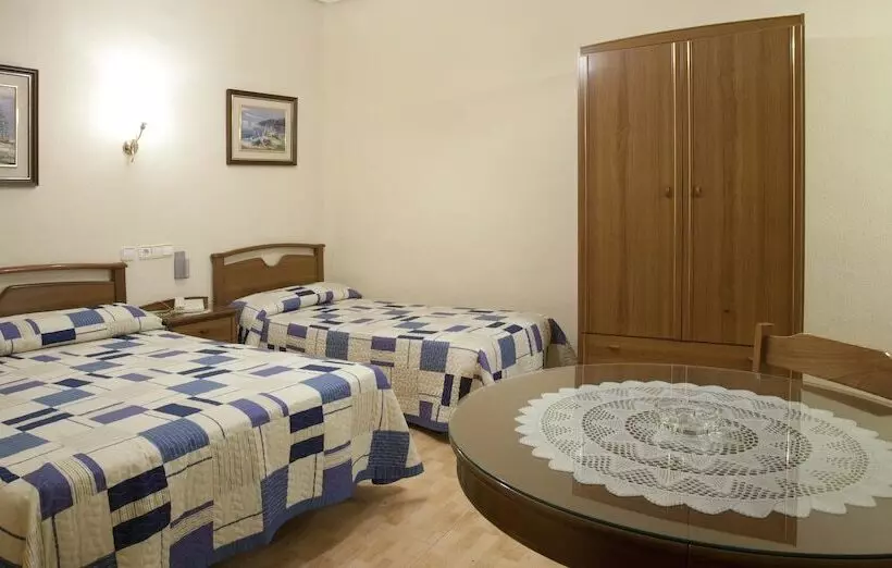 Hostal Maria Luisa