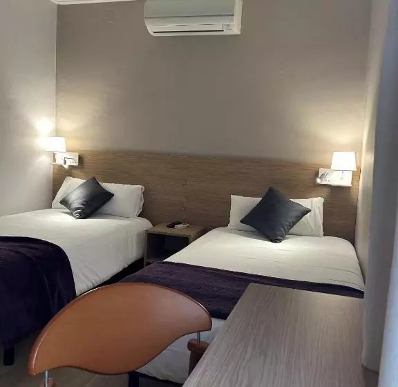 Hostal Restaurant Roma