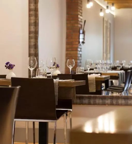 Hostal Restaurant Roma