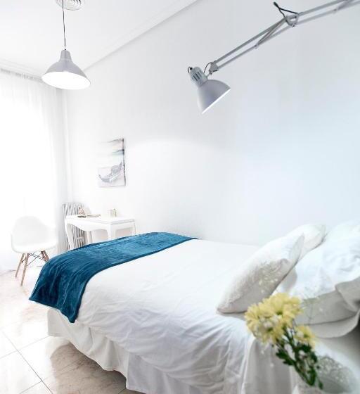 مسافرخانه Vázquez De Mella Gran Vía