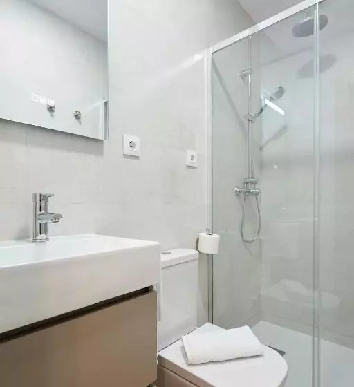 Hostal Zamorán  Madrid Centro Gran Vía Sol
