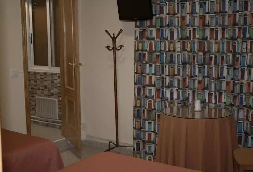 Hotelli Hostal Casa Juan