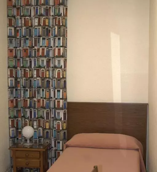 Hotelli Hostal Casa Juan