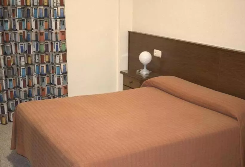 Hotelli Hostal Casa Juan