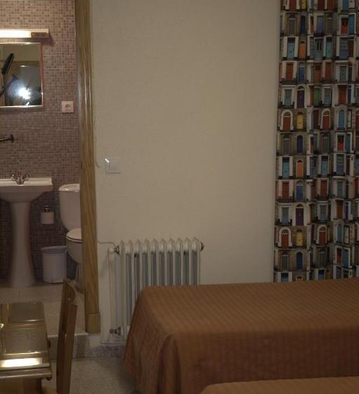 فندق Hostal Casa Juan