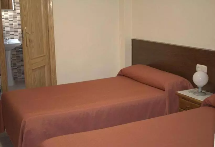 Hotelli Hostal Casa Juan
