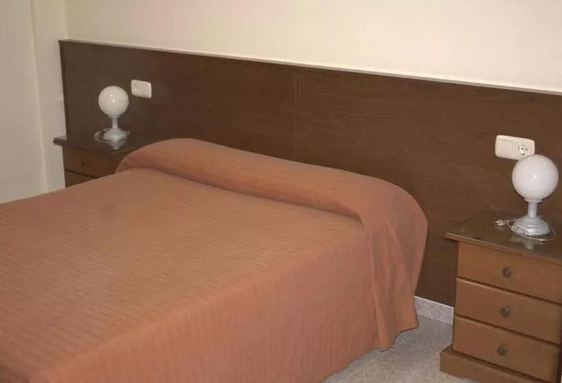Hotelli Hostal Casa Juan