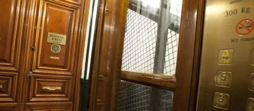 هتل Hostal Prim