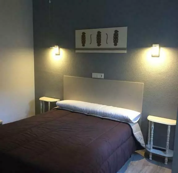 בית מלון כפרי Hostal Rosales