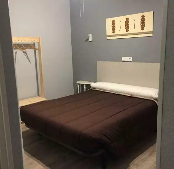 בית מלון כפרי Hostal Rosales