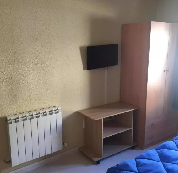 בית מלון כפרי Hostal Rosales