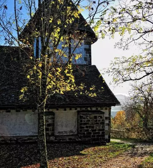 Отель Rural Besaro Selva De Irati