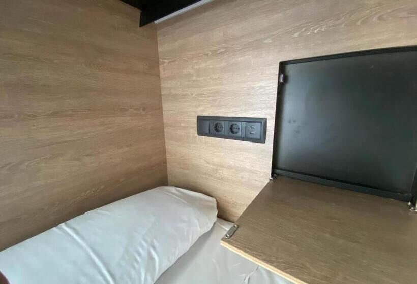 Madrid Motion Hostels