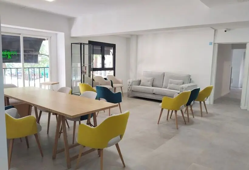 MadVibes Hostel Gran Vía