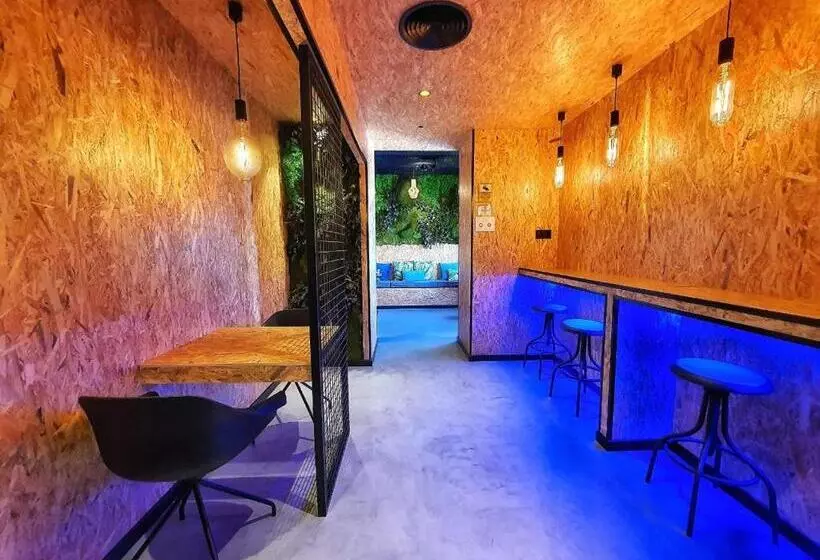 Mb Hostels Premium Eco Adults Recommended