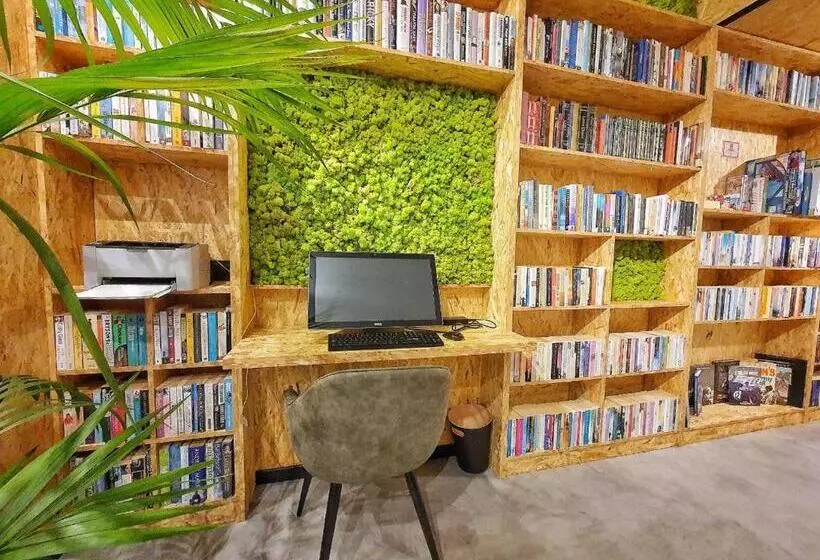 Mb Hostels Premium Eco Adults Recommended